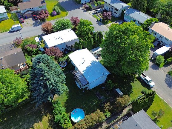 4th image of 8708 Cornwall Cres