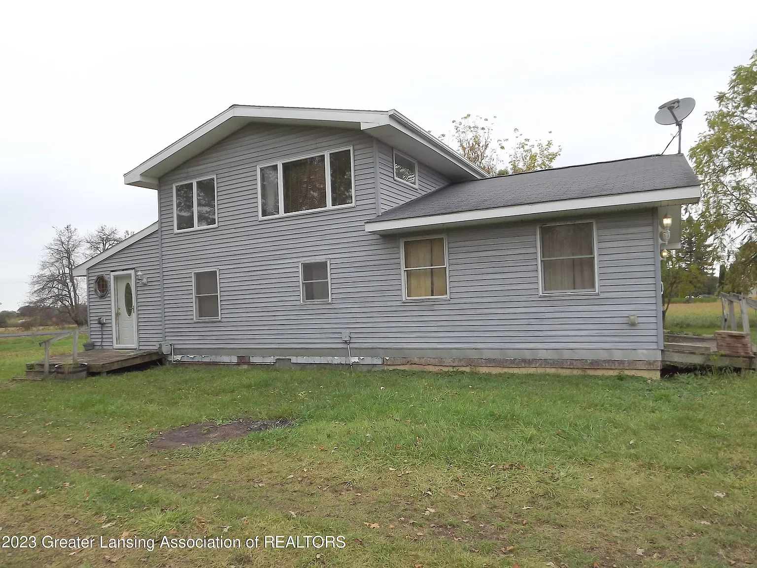 2223 S Ionia Rd photo 1