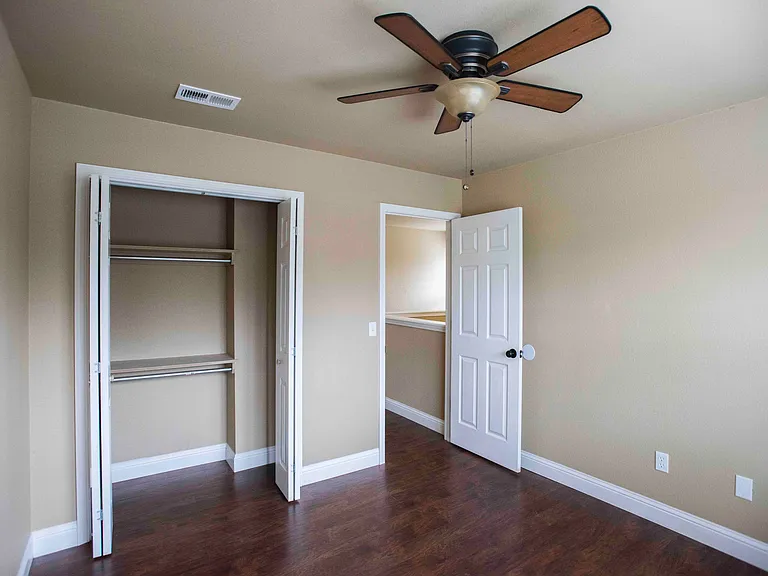 1562 N Dawn Dr — Photo 14