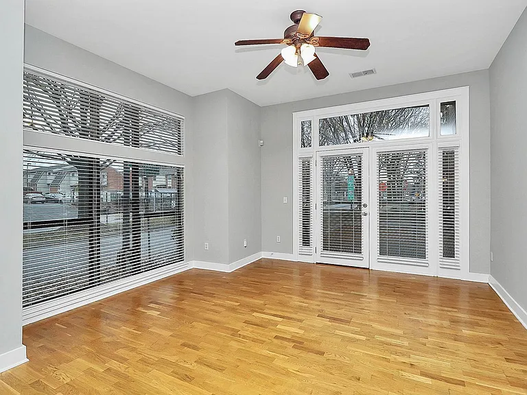 712 N Davidson St — Photo 17