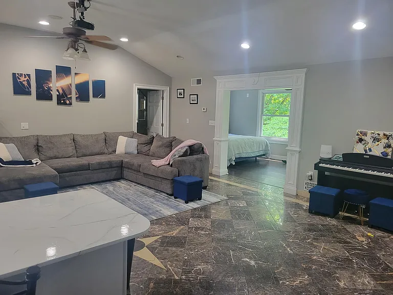 3932 Shoemaker Ct — Photo 5