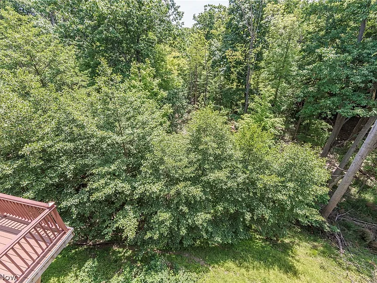 2 Creek Rdg — Photo 46