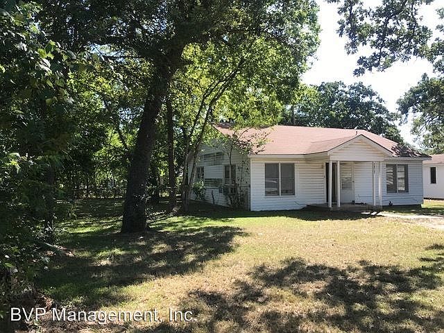 1st image of 4207 N Texas Ave
