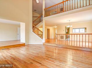 3430 Silver Maple Pl, Falls Church, VA 22042