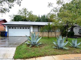 379 Overhill Dr, San Antonio, TX 78228