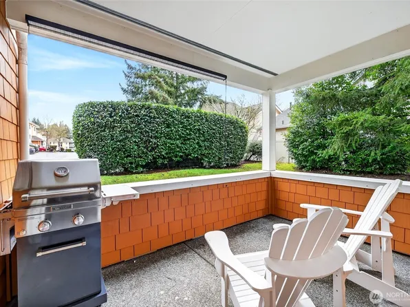 503 225th Lane NE #F101, Sammamish, WA 98074