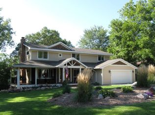 17815 Cynthia Dr, Minnetonka, MN 55345