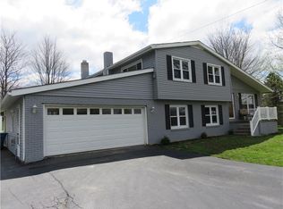 614 Shenango Stop Rd, New Castle, PA 16101