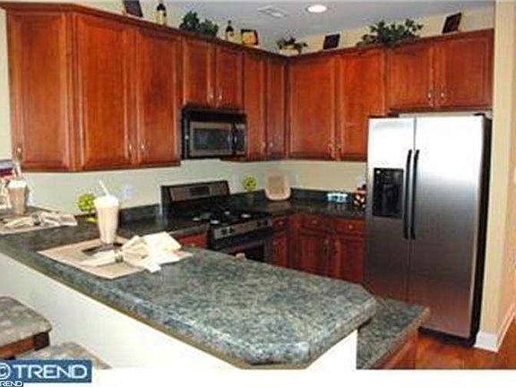 72 Shire Ct, Somerdale, NJ 08083 | Zillow