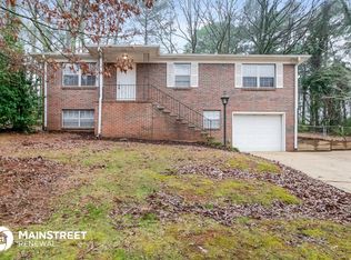 5280 Baggett Dr, Pinson, AL 35126