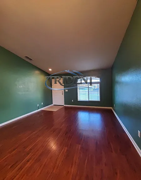 1221 Plumas Links St — Photo 11