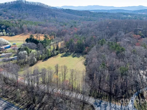 1388 Fairview Rd, Marion, NC 28752
