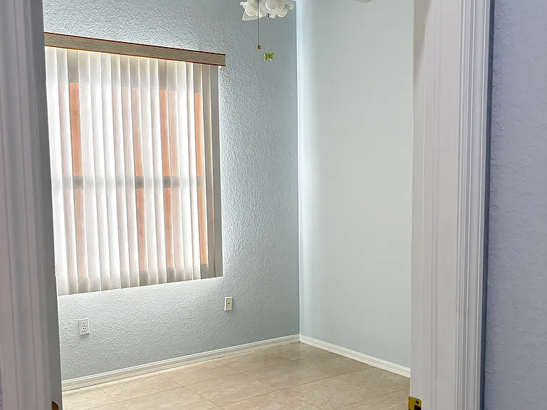 9741 Las Casas Dr — Photo 9