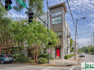 436 E Oglethorpe Ave, Savannah, GA 31401