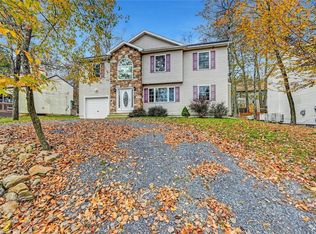 6080 Boardwalk Dr, Tobyhanna, PA 18466