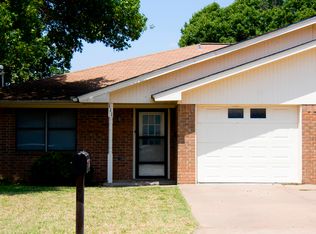 111 Briarwood, Stephenville, TX 76401