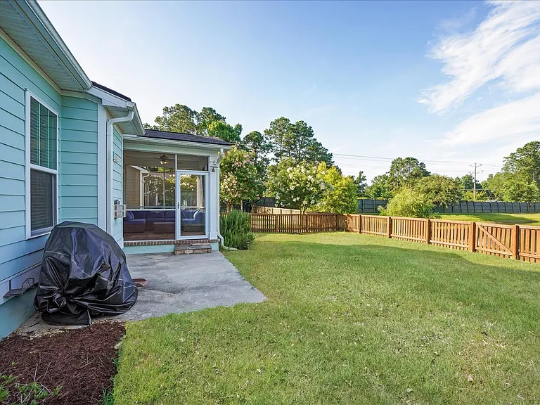 1309 Enfield Ln — Photo 50