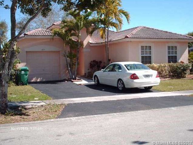 1st image of 1831 SW 119th Ave