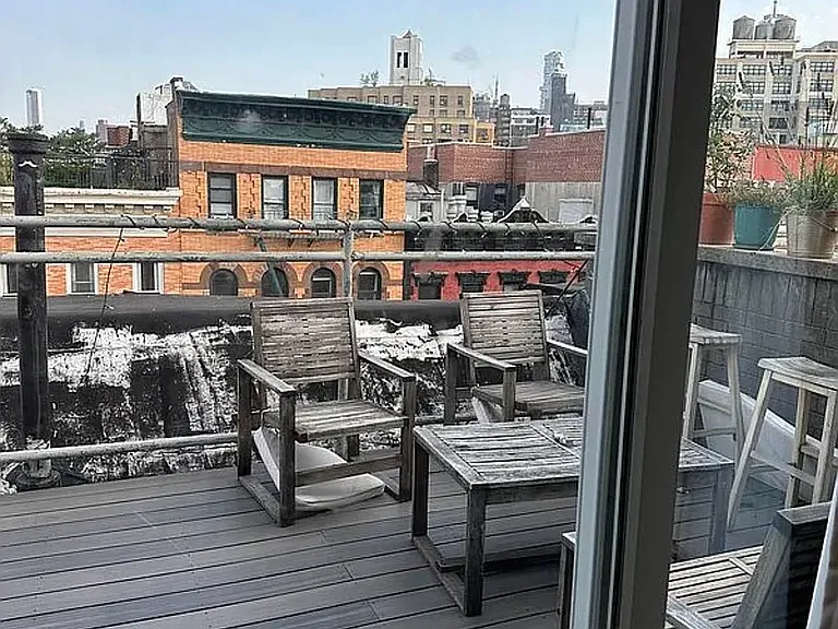 41 Carmine St #16 — Photo 1
