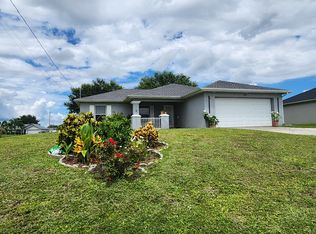 2204 Nelson Rd N, Cape Coral, FL 33993