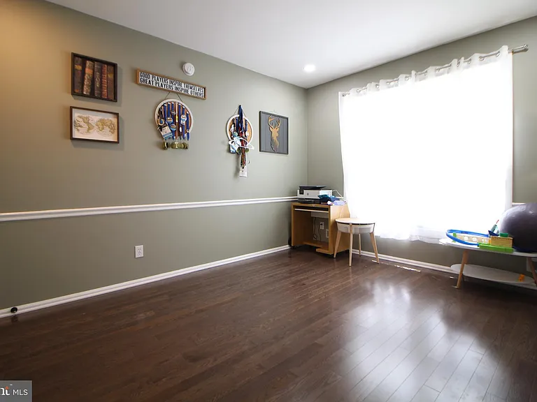 15 Kentsdale Dr — Photo 31