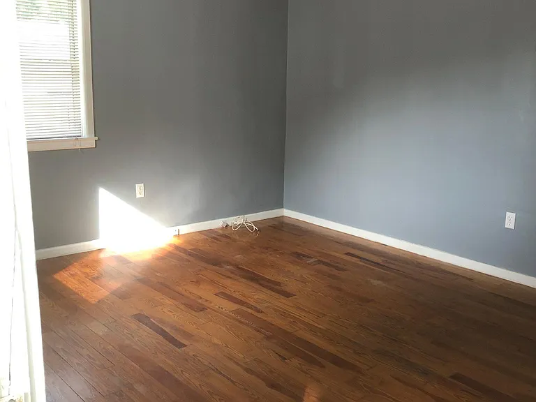 746 Park Hill Ave — Photo 6