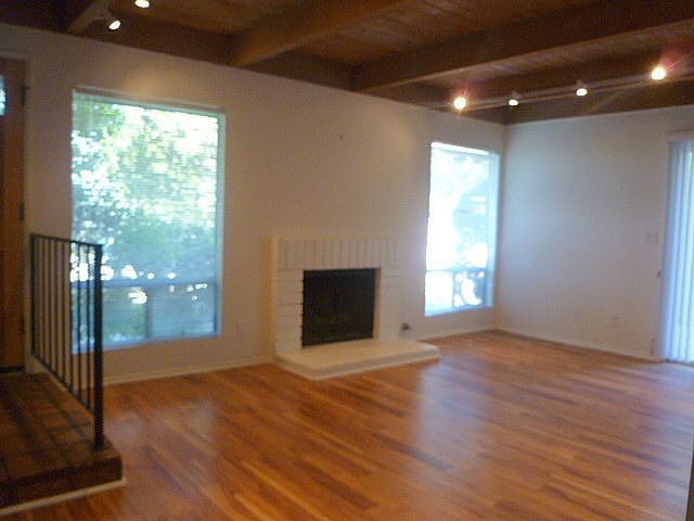 1st image of 2948 Dogwood Cir