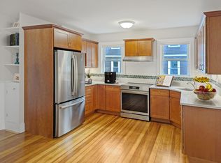 22 Reed St #2, Cambridge, MA 02140