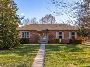 153 Woodlark Rd, Versailles, KY 40383