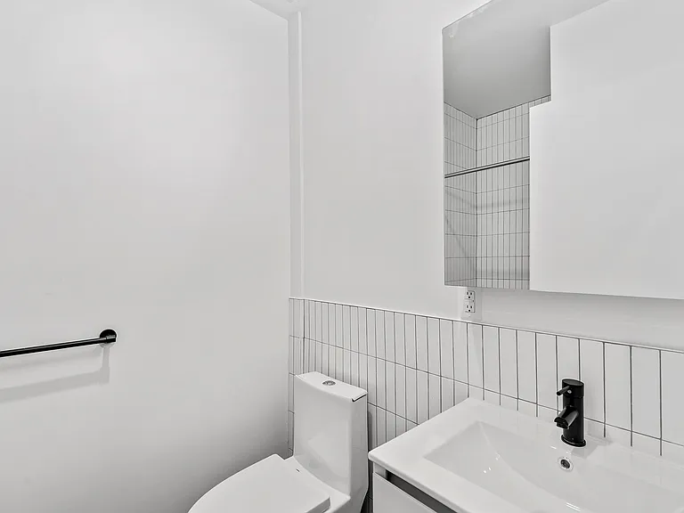 1815 Woodbine St #1C — Photo 18