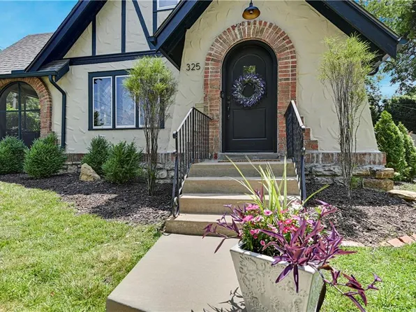 325 E 69th St, Kansas City, MO 64113