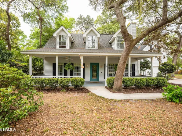 38 Le Moyne Dr, Beaufort, SC 29907