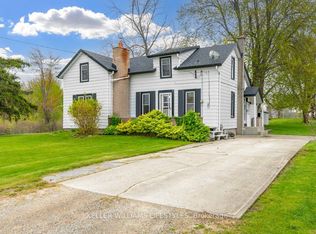 7475 Ridge Rd, Lambton Shores, ON N0M2N0