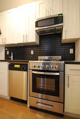 Rented by Bohemia Realty Group | media 11