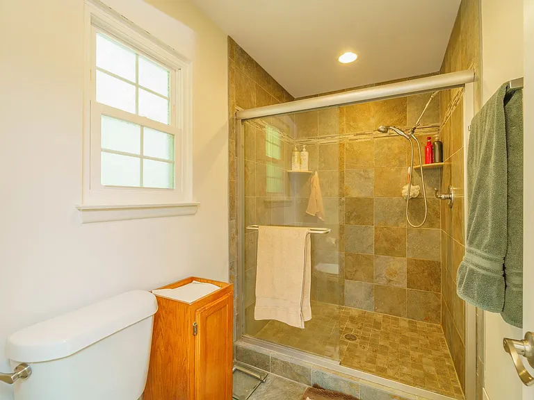 6224 Capella Ave — Photo 15