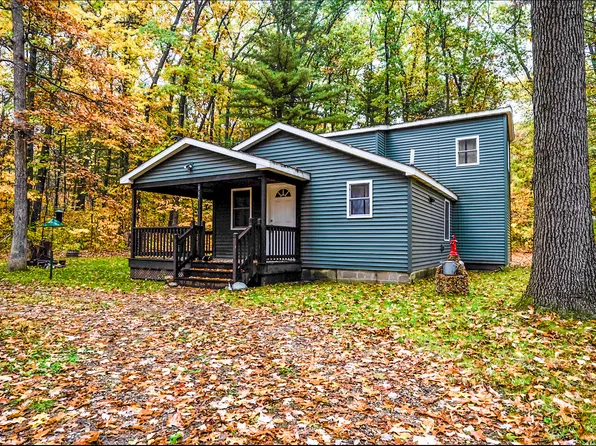 955 54th St, Pullman, MI 49450