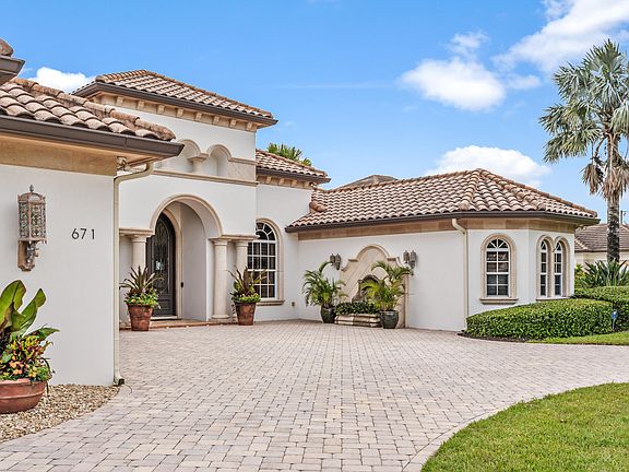 2nd image of 671 Indian River Drive