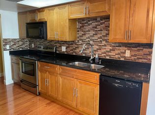 5841 La Costa Dr #201, Orlando, FL 32807