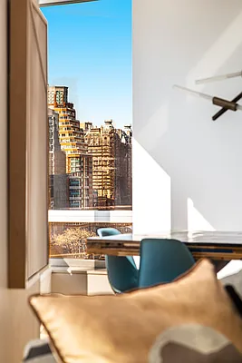 Rented by Compass | media 13