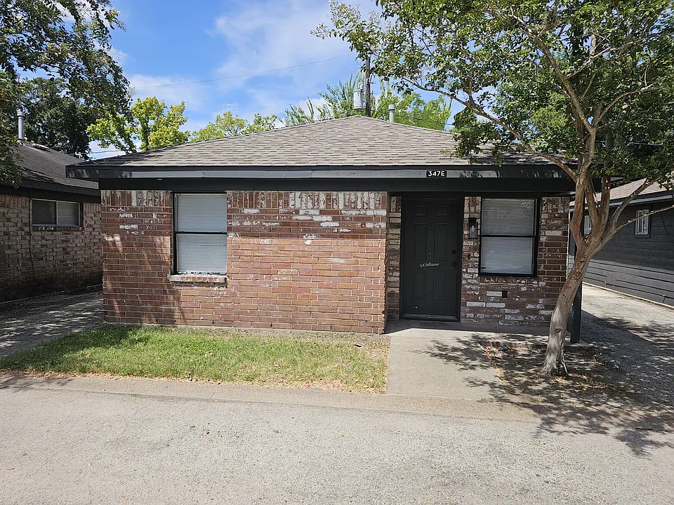 311 East Whitney