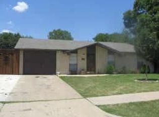 1143 Ashwood Dr, Lewisville, TX 75067