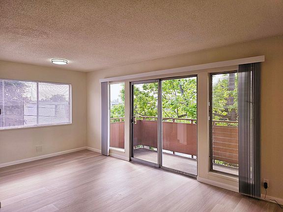 3rd image of 300 Monte Vista Ave APT 201