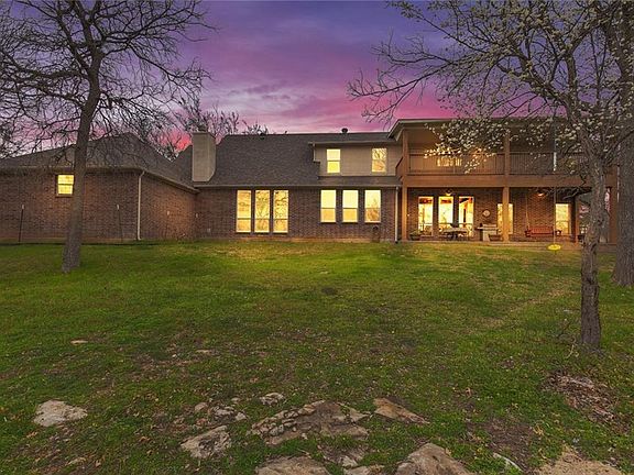 4th image of 914 S Savage Creek Ln