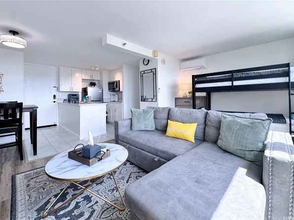 445 Seaside Ave APT 2921, Honolulu, HI 96815