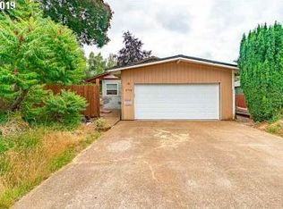 3798 Saxon Dr S, Salem, OR 97302