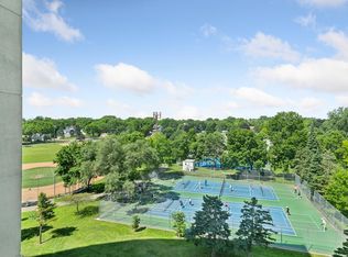 1181 Edgcumbe Rd APT 501, Saint Paul, MN 55105