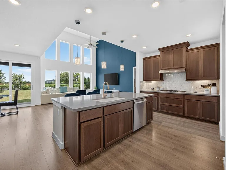 7410 Wildrye Meadow Ln — Photo 13