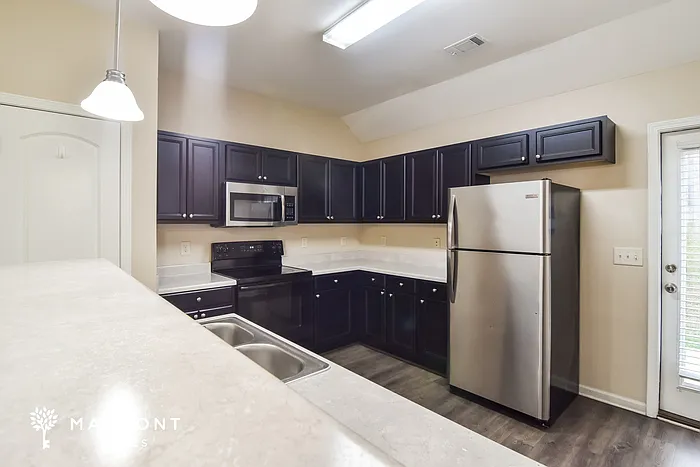 6612 Rock Ledge Rd — Photo 5