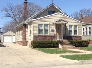 602 S Fulton Ave, Waukegan, IL 60085
