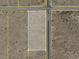 Corner Ave #J-140, Lancaster, CA 93535